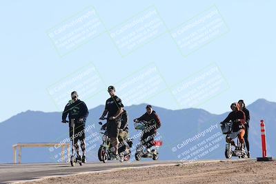 media/Dec-04-2025-Racers Edge (Thu) [[5ebc9f124d]]/1-Track Walk/